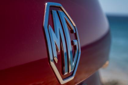 Test: MG3 Hybrid+ 195Ps